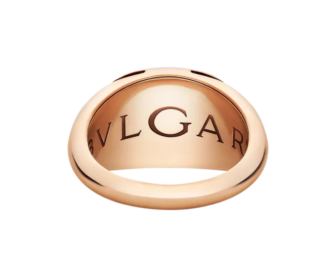 Anello Cabochon Bvlgari